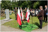 Obelisk ku pamici mjr Krzysztofa Woniaka - 28.06.2015.