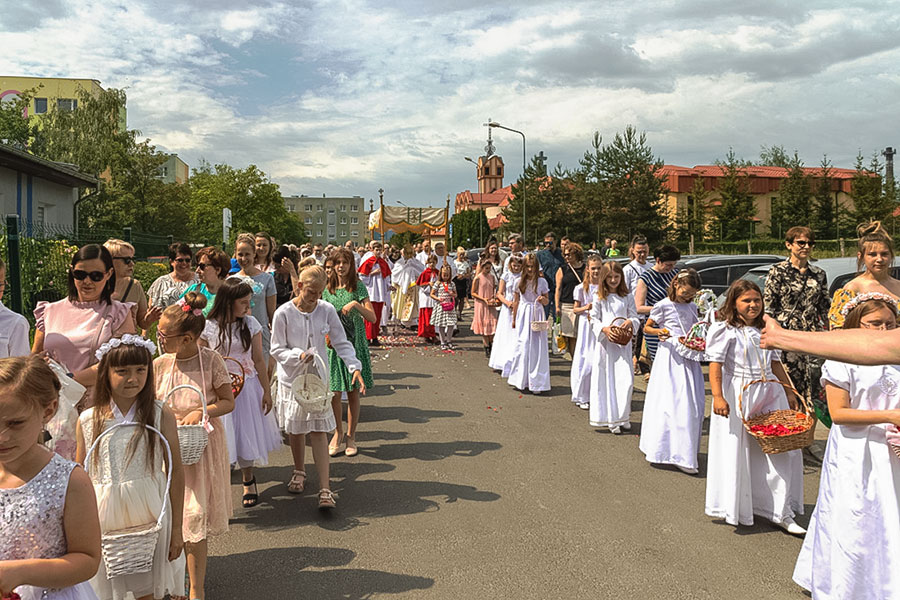 Boe Ciao – uroczysto Najwitszego Ciaa i Krwi Chrystusa - 16.06.2022.