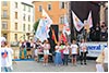 Pielgrzymi z caego wiata na dzieroniowskim rynku -  23.07.2016.