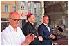 Pielgrzymi z caego wiata na dzieroniowskim rynku -  23.07.2016.