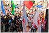 Pielgrzymi z caego wiata na dzieroniowskim rynku -  23.07.2016.