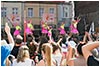 Pielgrzymi z caego wiata na dzieroniowskim rynku -  23.07.2016.