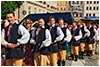 Pielgrzymi z caego wiata na dzieroniowskim rynku -  23.07.2016.