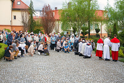 wite TRIUUM PASCHALNE 17-19.04.2025.